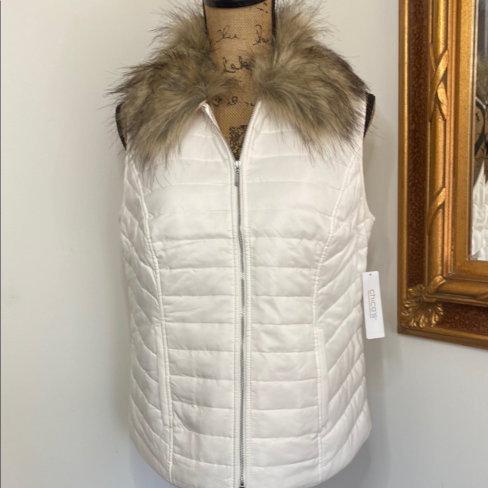 Chico's Pink Quilted Vest Lightweight Detachable Faux Fur Collar Size 1